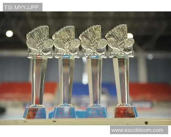 重庆羽毛球队中路突破的秘密与深度解析 重庆羽毛球队中路突破的秘密与深度解析