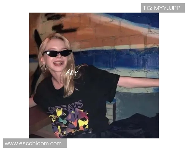 独特魅力小众头像足球明星女展现个性与风采 独特魅力小众头像足球明星女展现个性与风采